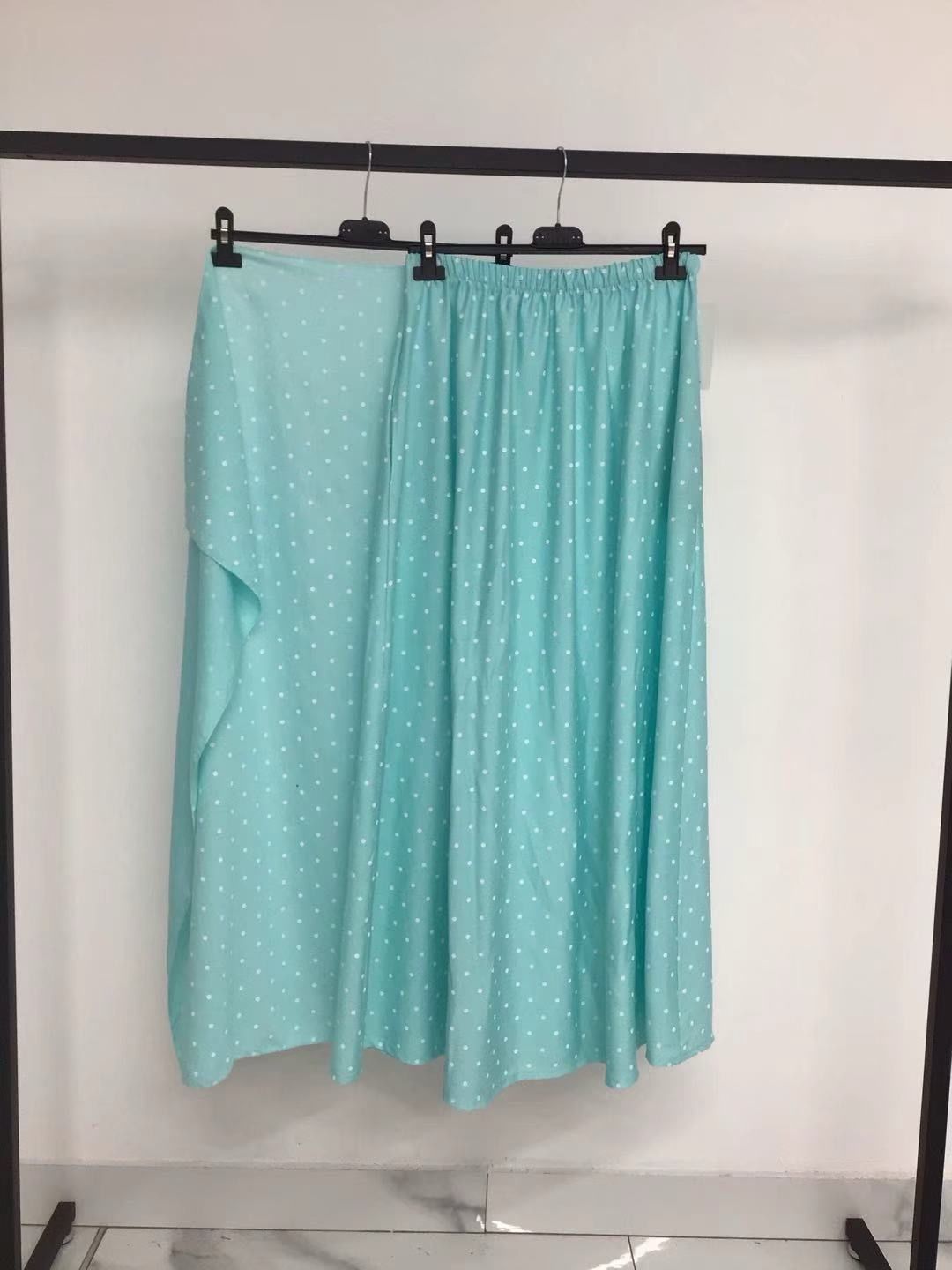 Jupe + Voile en Carré Petit Pois